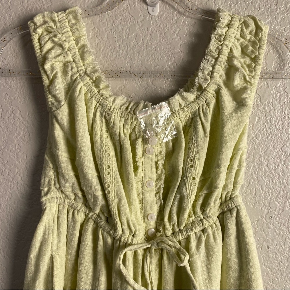 Urban Outfitters Light Green Romper NWOT - Picture 3 of 5